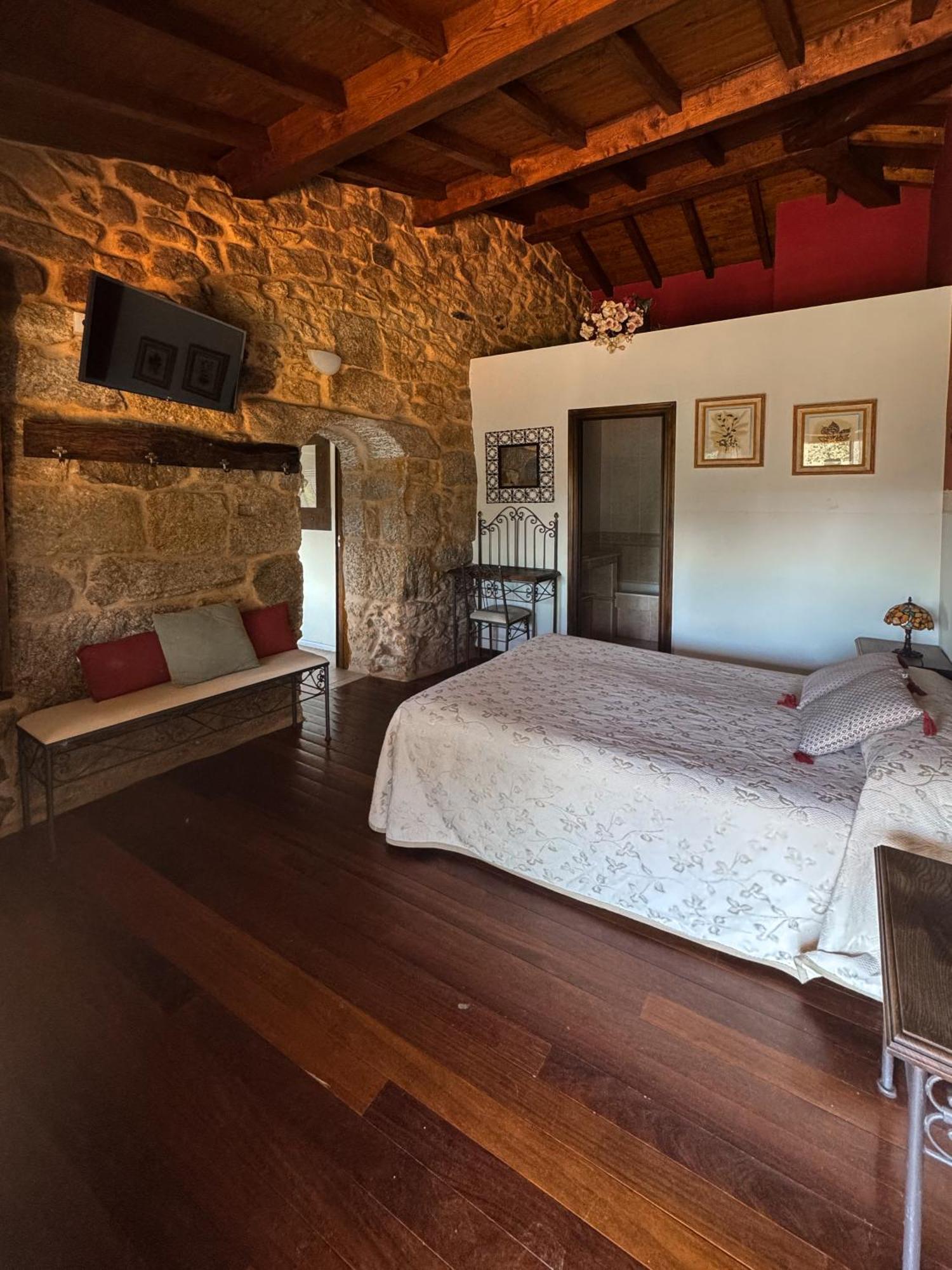 Aldea Figueiredo Guest House Ourense Ngoại thất bức ảnh